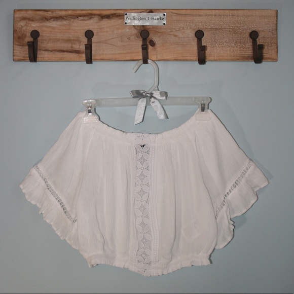 Bohemian Off-The-Shoulder Tunic Top - Picture 2 of 3